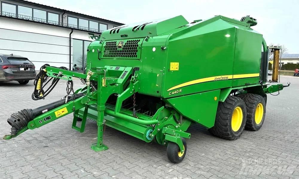 John Deere C 440 R Balirke (okrogle bale)