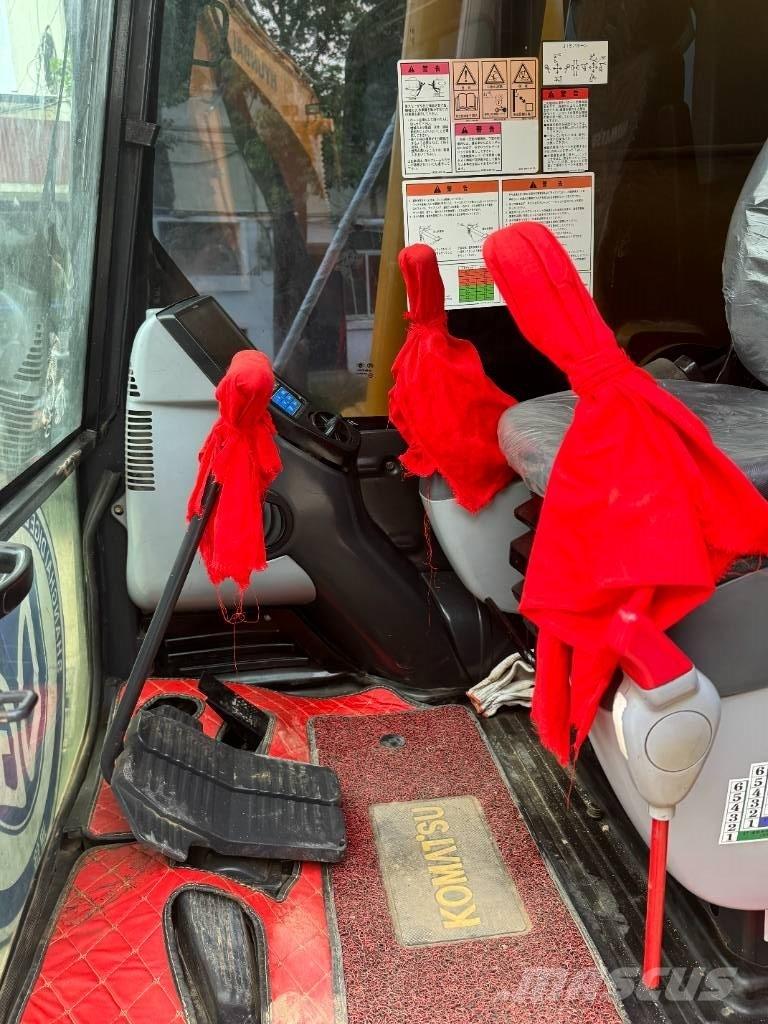 Komatsu PC 200-8 Midi bagri 7t – 12t