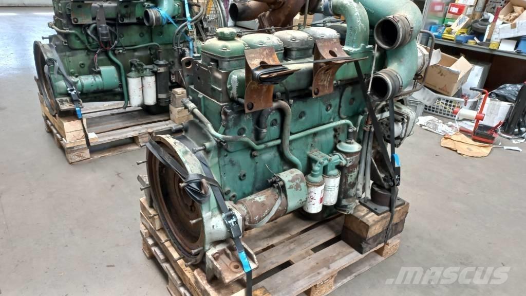 Volvo TD100A Motorji
