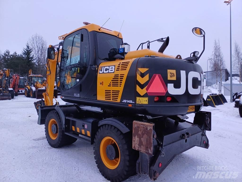 JCB JS 145 W Bagri na kolesih
