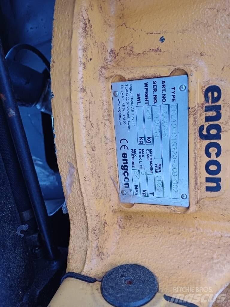 JCB JS 145 W Bagri na kolesih