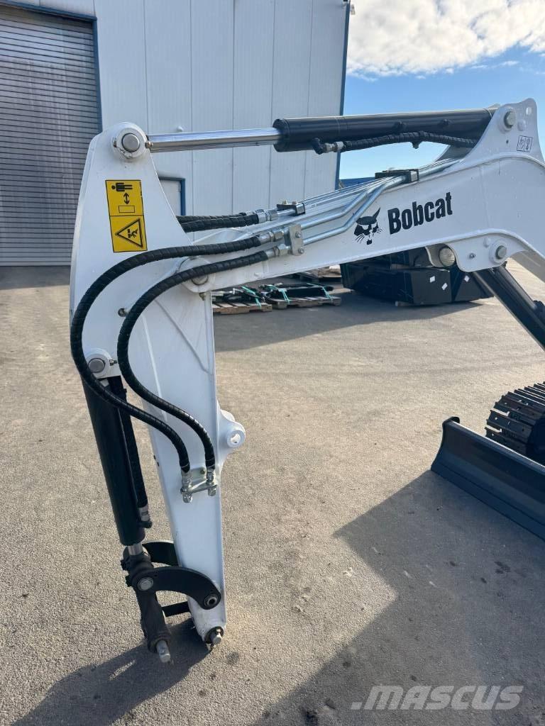 Bobcat E35z Mini bagri <7t
