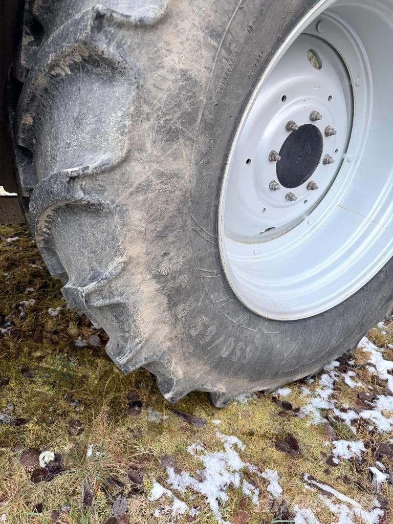 Case IH Puma 165 MCE Traktorji