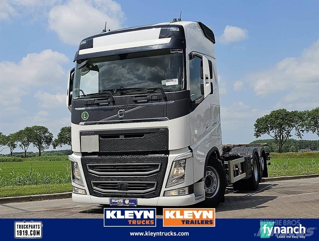 Volvo FH 500 Razstavljivi tovornjaki z žičnimi dvigali