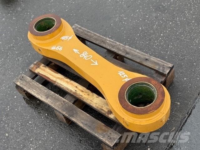 CNH BUCKET LINK Žlice