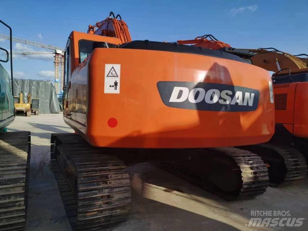 Doosan DH 220 Bagri goseničarji