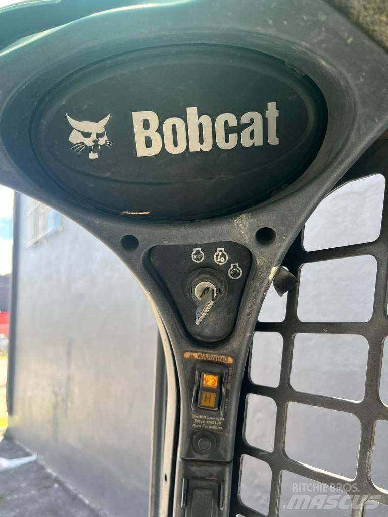 Bobcat t550 Skid steer mini nakladalci