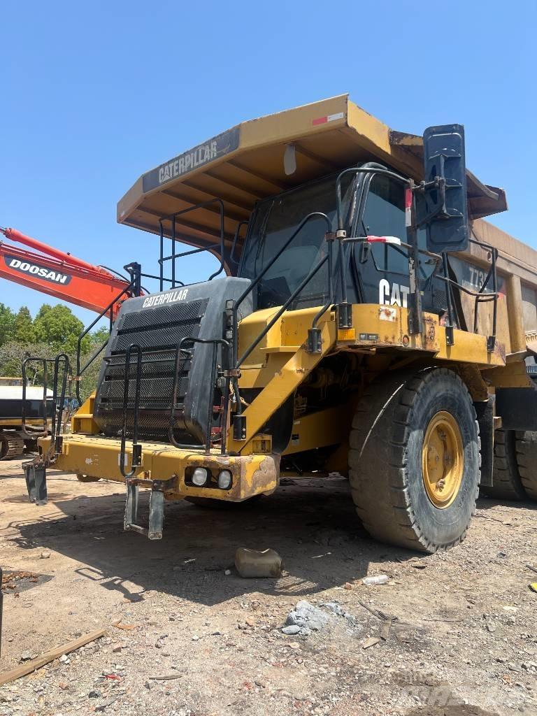 CAT 773F Togi demperi