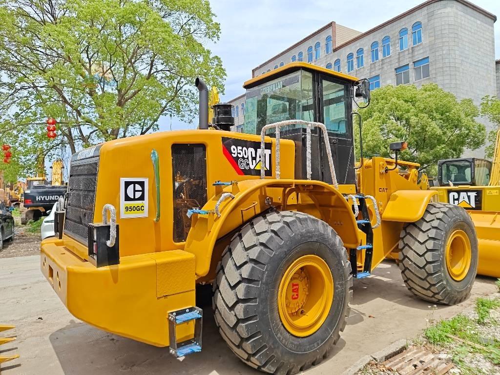 CAT 950GC Kolesni nakladalci