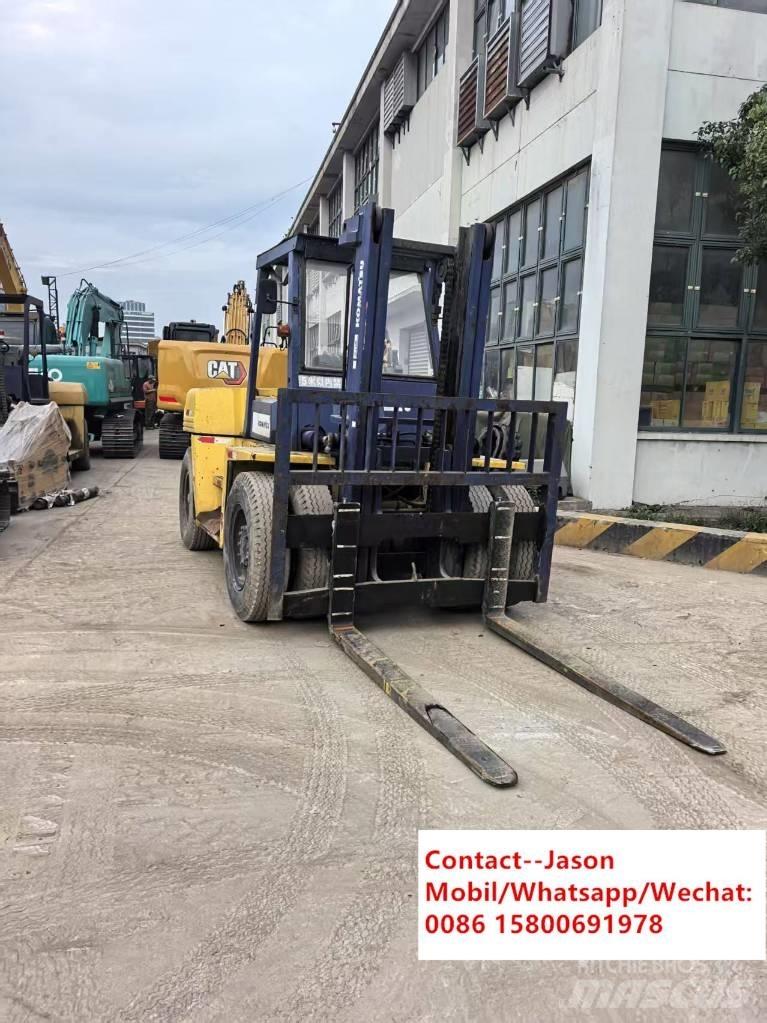 Komatsu FD 100-7 Dizelski viličarji
