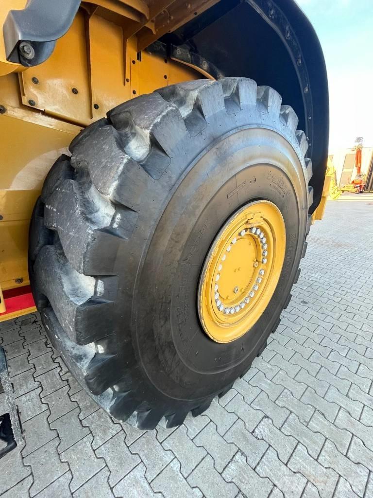 CAT 980 M Kolesni nakladalci