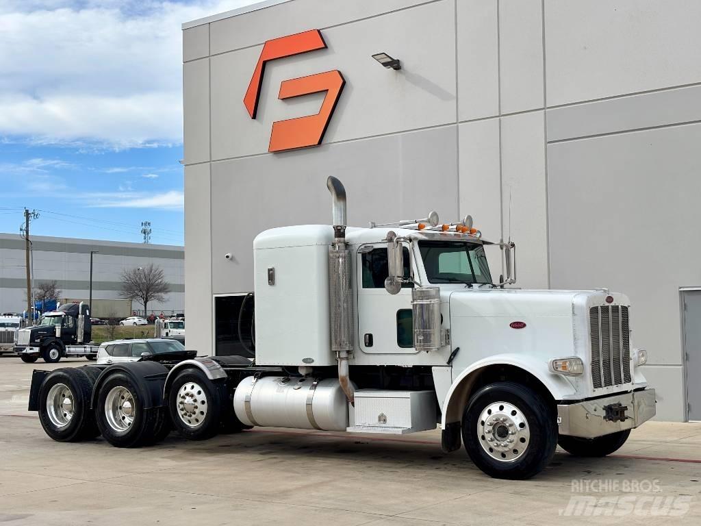 Peterbilt 388 Vlačilci