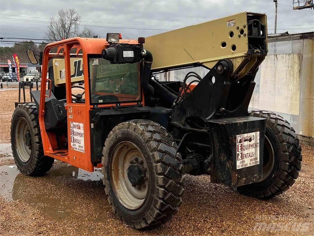 JLG G6-42A Teleskopski viličarji