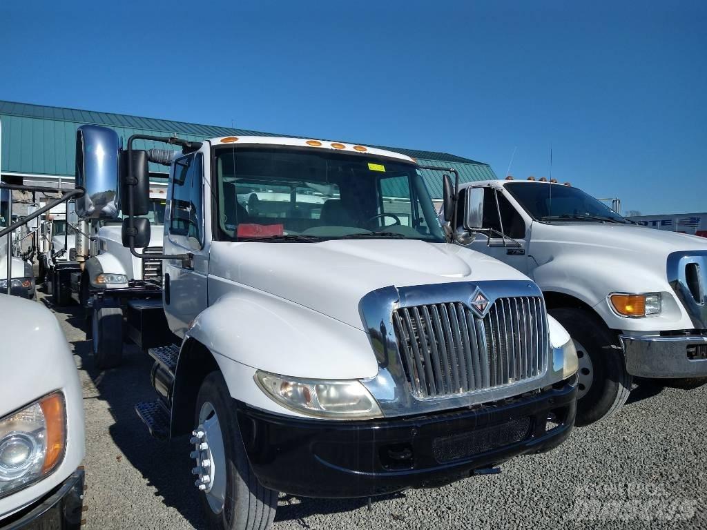 International 4400 Komunalni tovornjaki