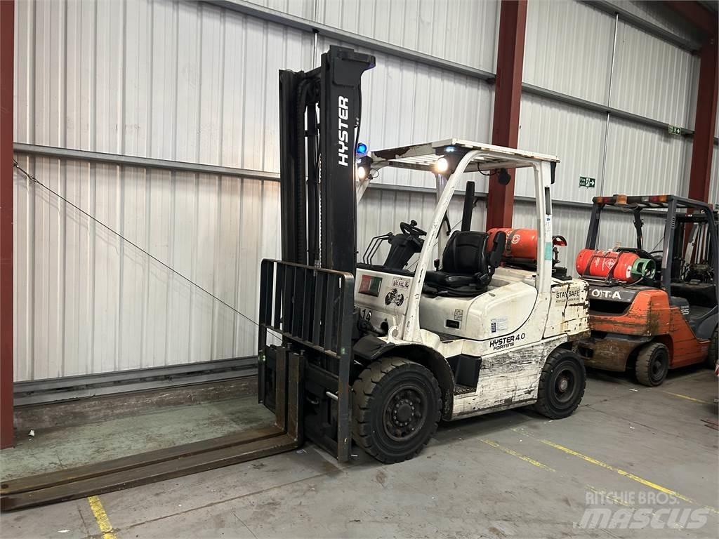Hyster H4.0FTS Plinski viličarji
