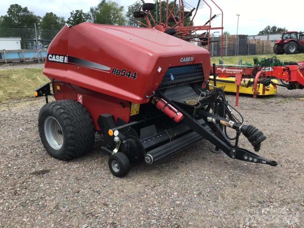 CASE RB 544 Balirke (okrogle bale)