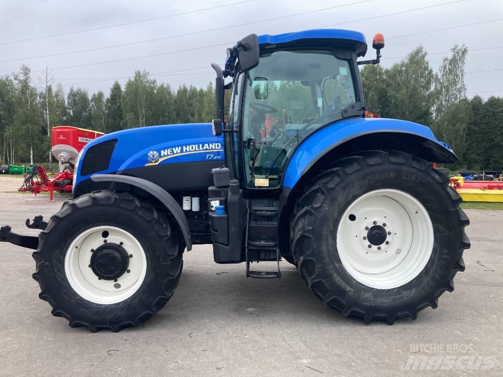 New Holland T7.210 Traktorji