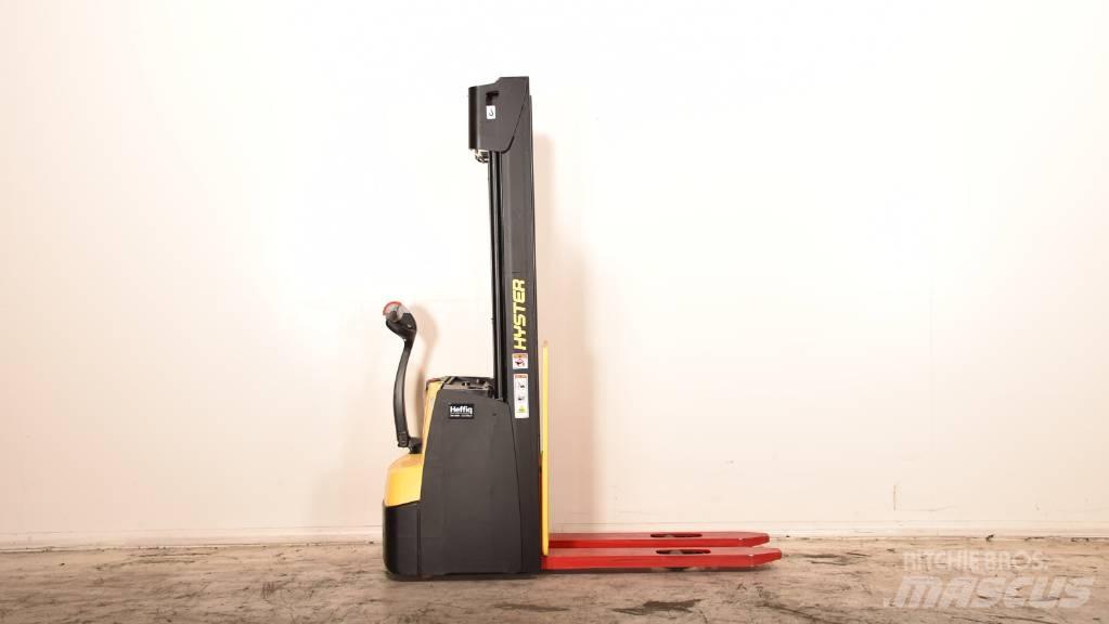 Hyster S 1.2 Ročni električni viličar