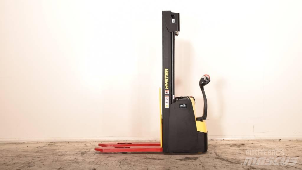 Hyster S 1.2 Ročni električni viličar