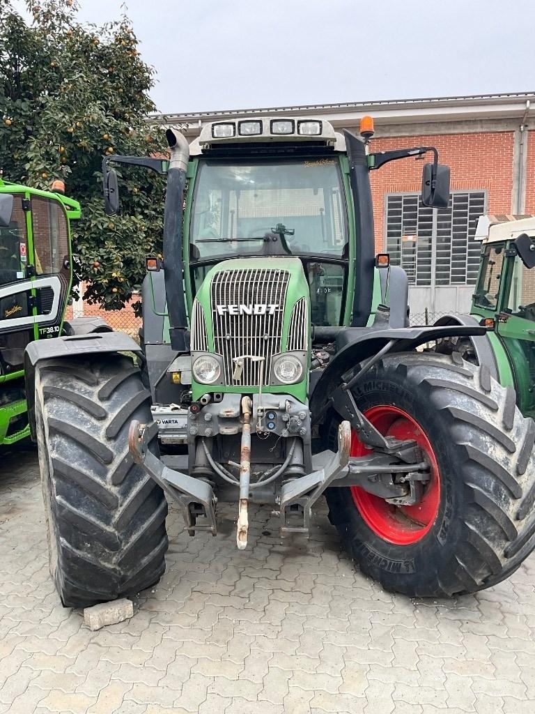 Fendt 716 Vario Traktorji