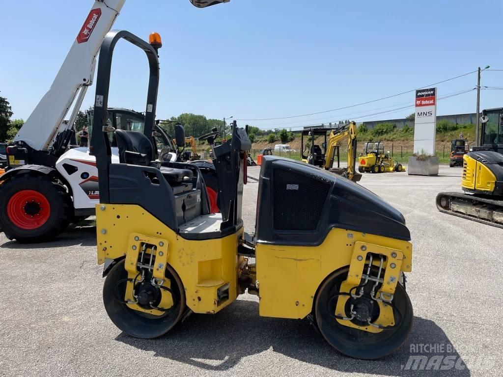 Bomag BW 100 AD-5 Dvojni valjarji