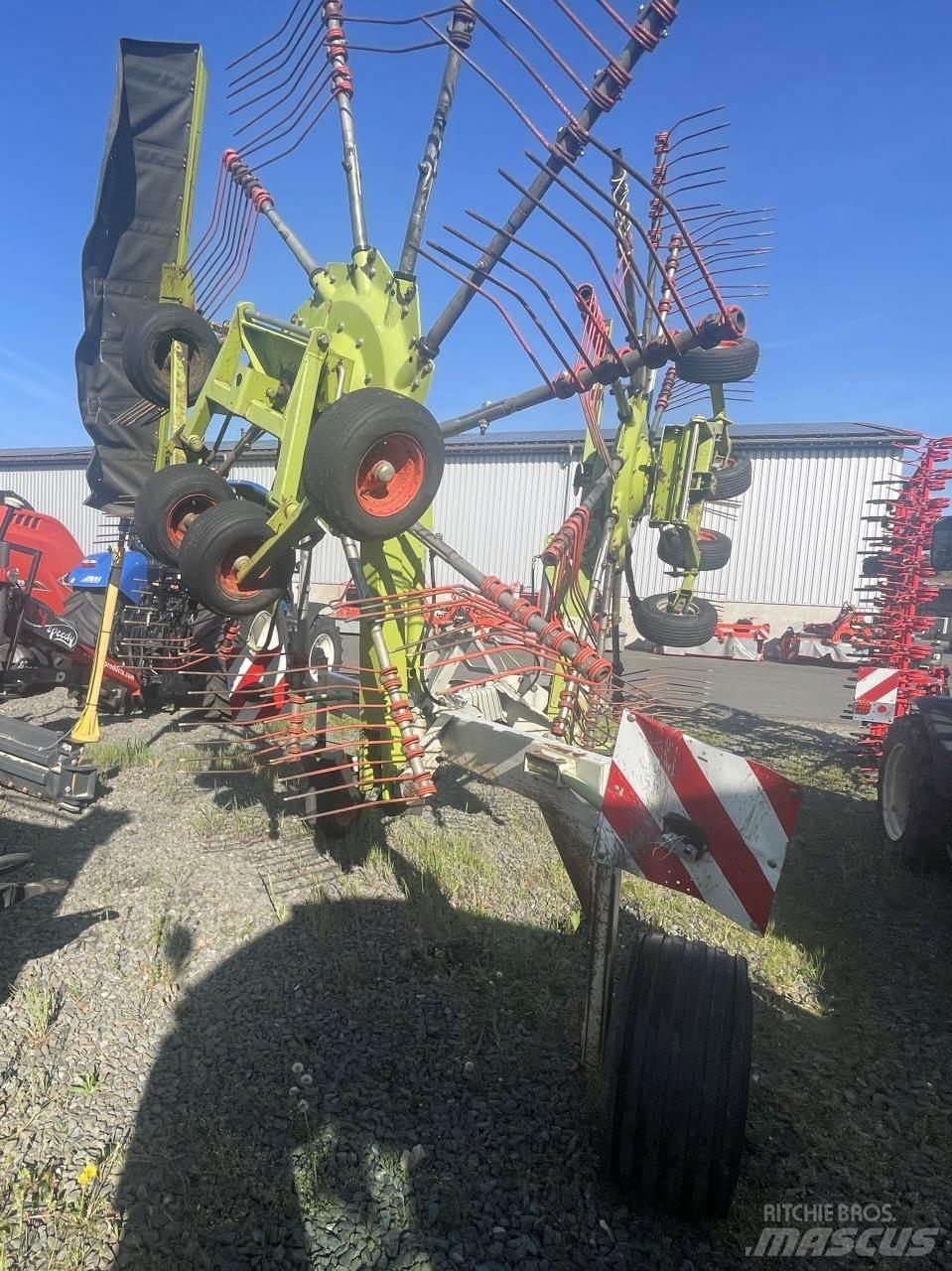 CLAAS LINER 1550 Zgrabljalniki