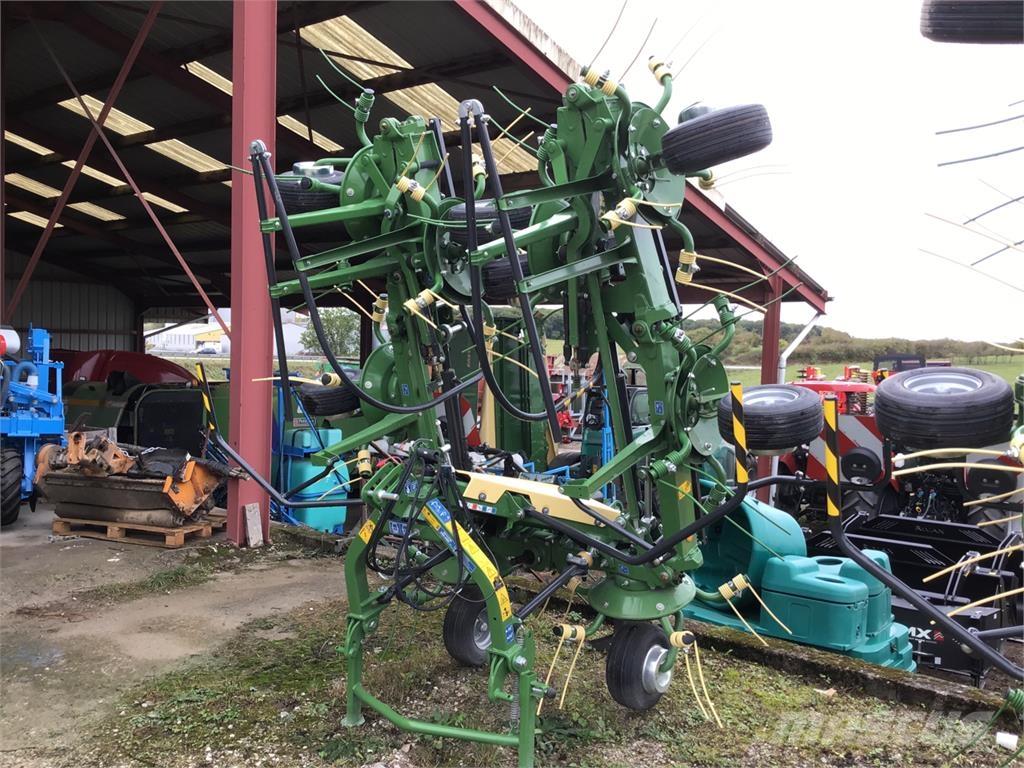 Krone Vendro 820 Obračalniki in zgrabljalniki