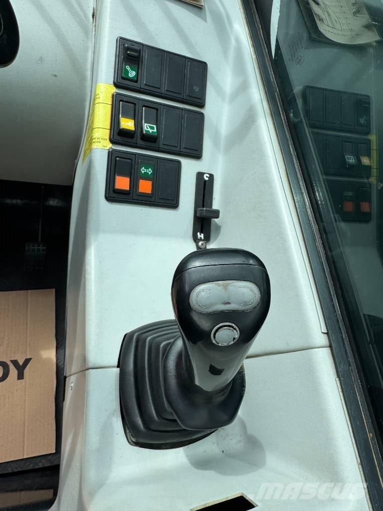 Bobcat T 2556 Kmetijski teleskopski nakladalci