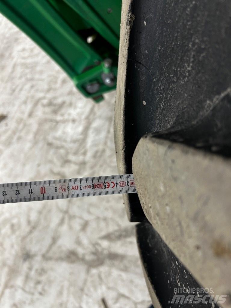 John Deere 6250r Traktorji