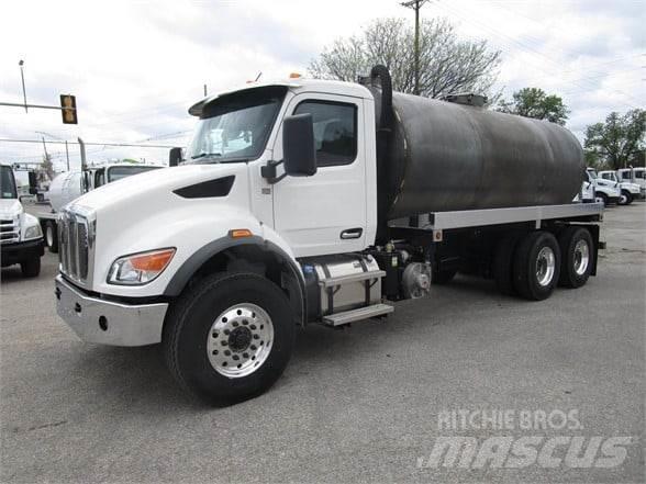 Peterbilt 548 Vakuumski tovornjaki