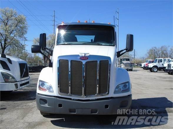 Peterbilt 579 Vlačilci