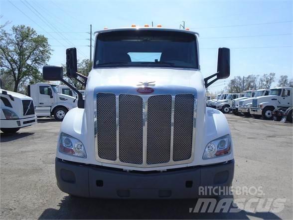 Peterbilt 579 Vlačilci