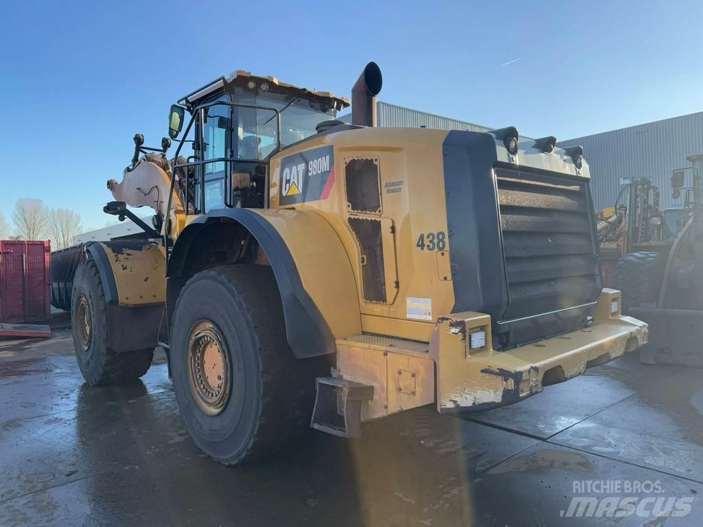 CAT 980M Kolesni nakladalci