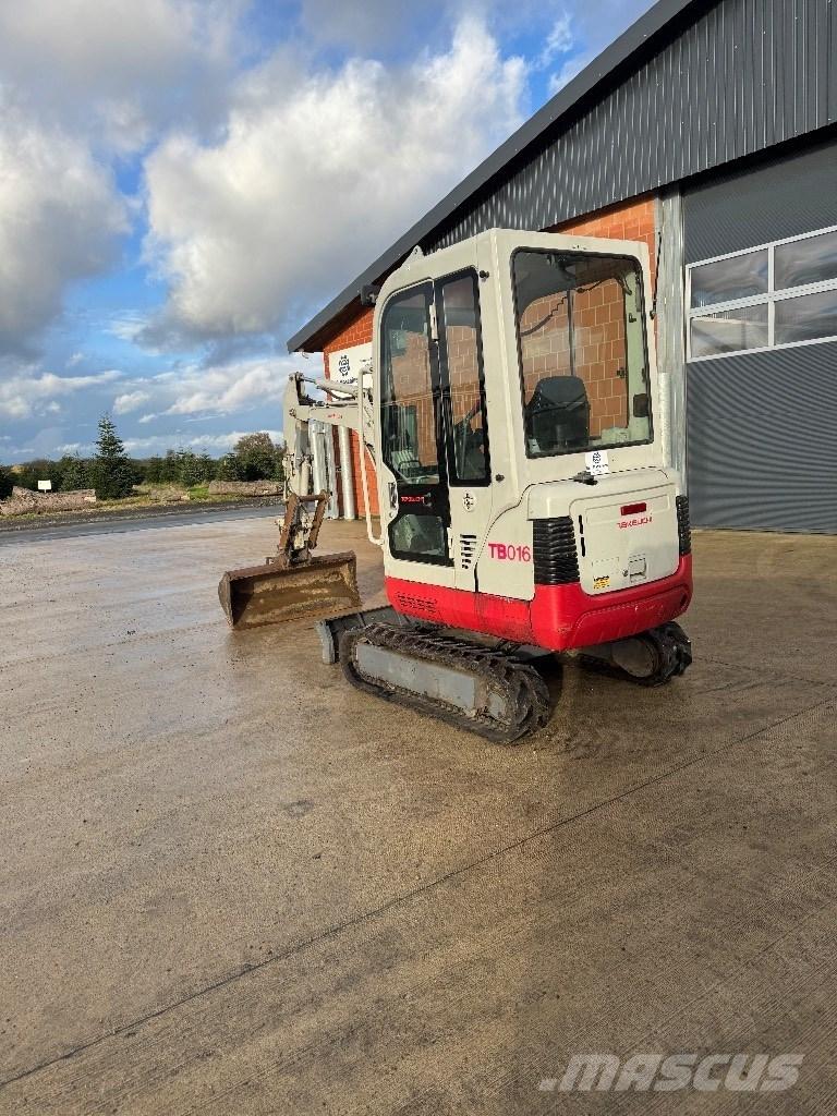 Takeuchi TB 016 Mini bagri <7t