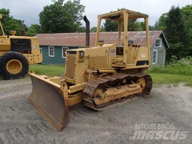 CAT D 3 C Buldožerji goseničarji