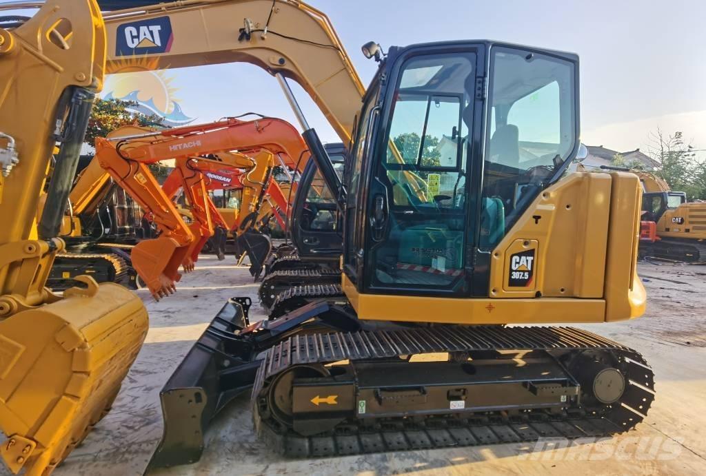 CAT 307.5 Bagri goseničarji