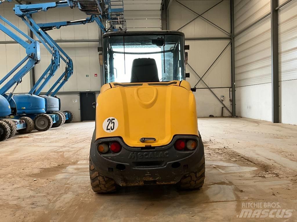 Mecalac AX 850 Kolesni nakladalci