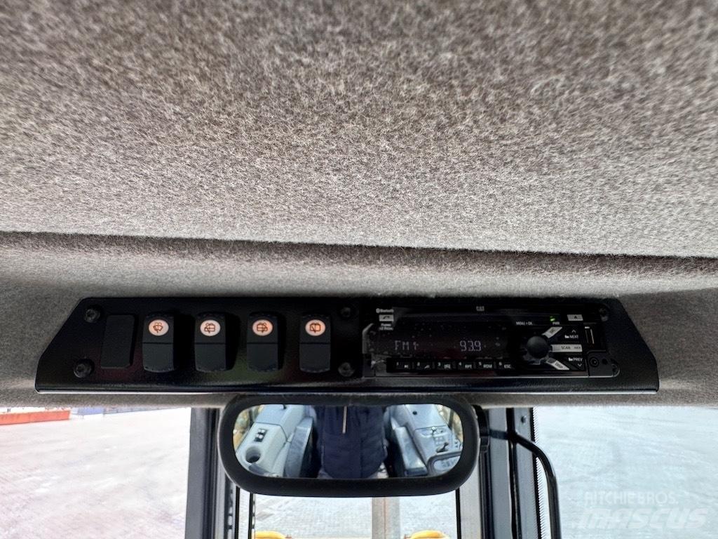 CAT D6N XL Buldožerji goseničarji