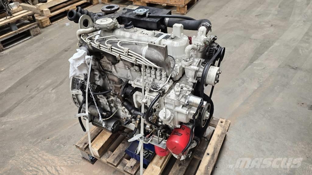 Kubota F2803 Motorji