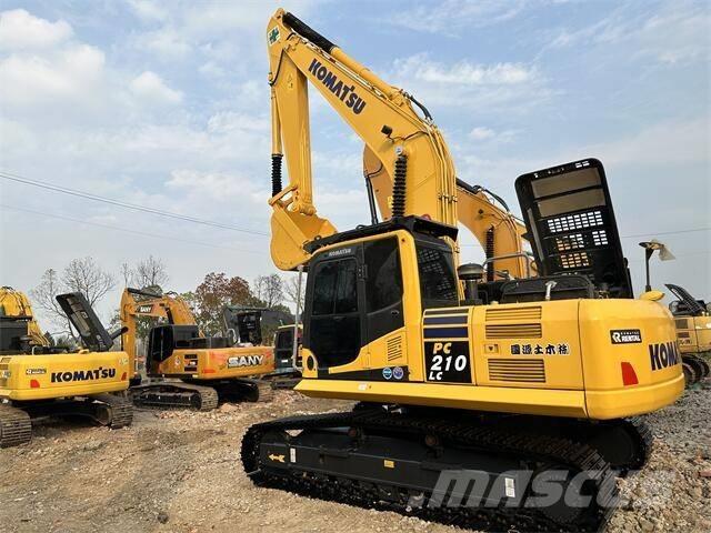 Komatsu PC 210-8 Bagri goseničarji
