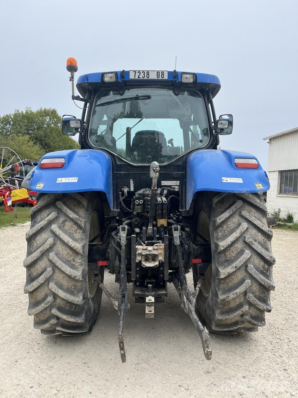 New Holland T6080 Traktorji