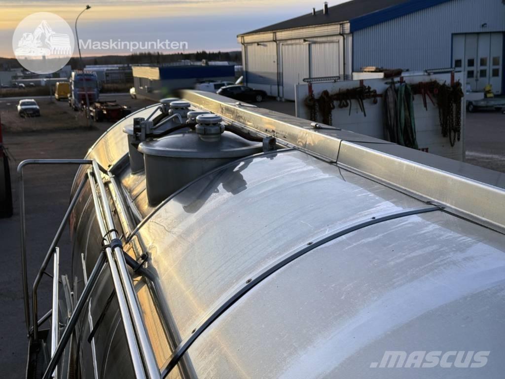 Wedholms DK 345-16 Polprikolice cisterne