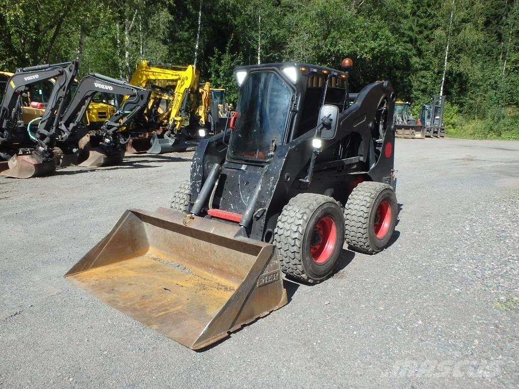Bobcat S 300 Skid steer mini nakladalci