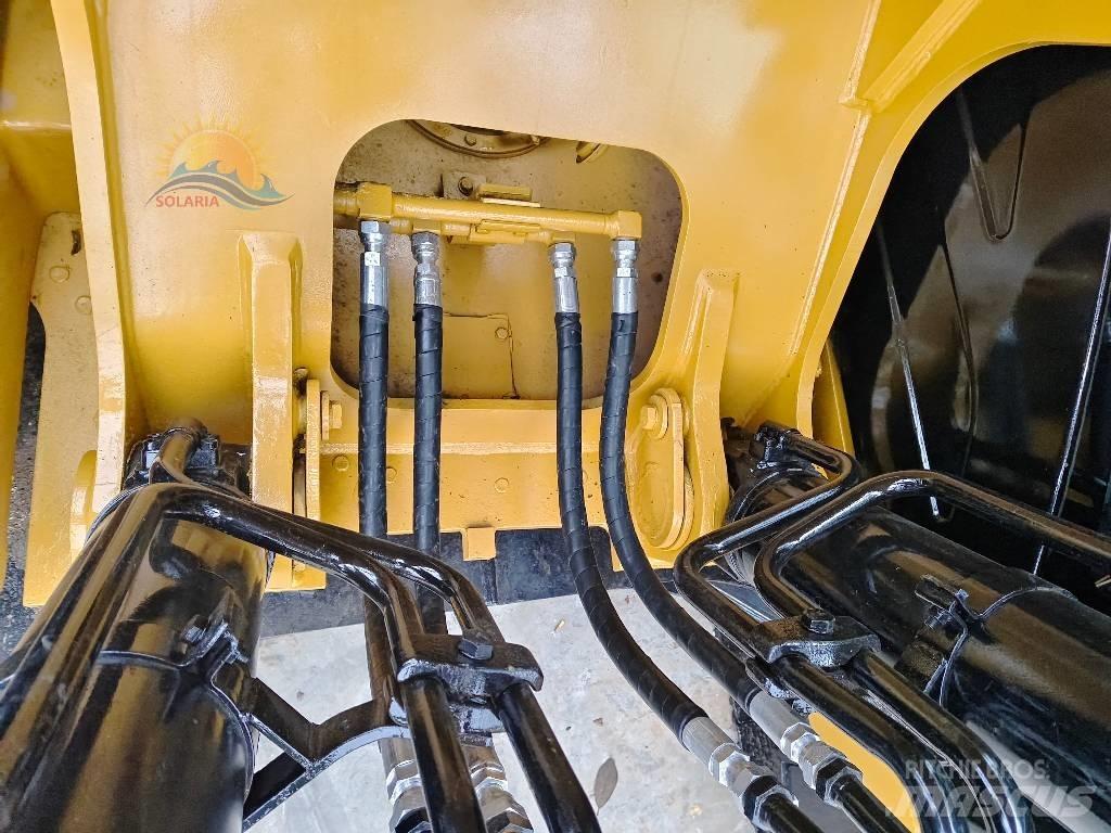 CAT 330 D 2L Bagri goseničarji