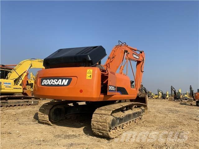 Doosan DH300 Bagri goseničarji