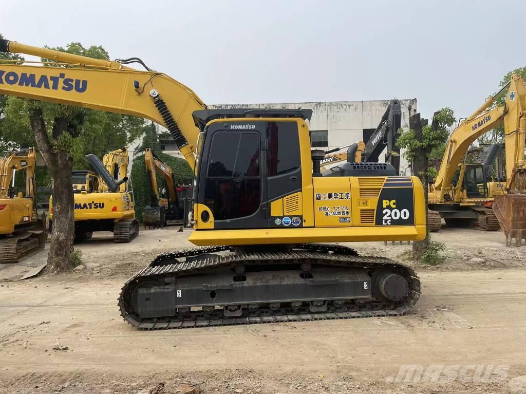Komatsu pc200-8 Bagri goseničarji