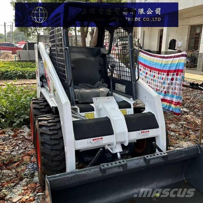 Bobcat S 130 Skid steer mini nakladalci