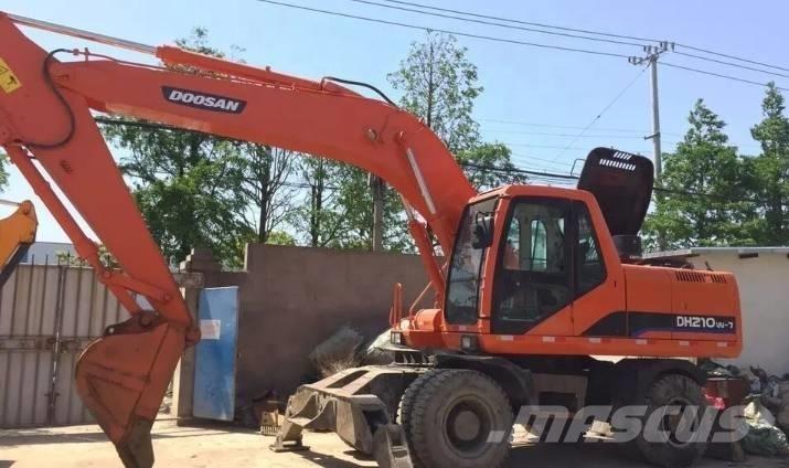 Doosan DH210W-7 Bagri na kolesih
