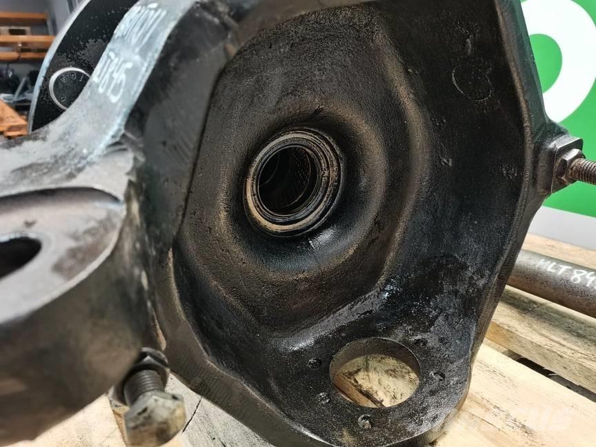 Manitou MHT 790 axle Osi