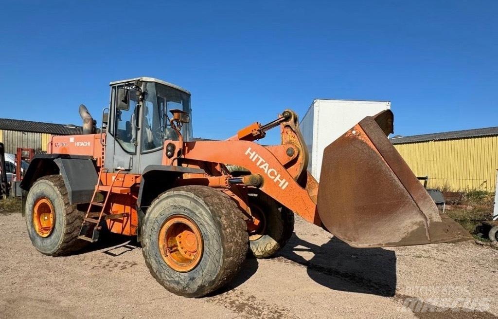 Hitachi LX 210 E Kolesni nakladalci